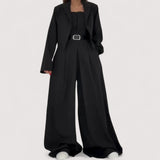 Eclat™ | Komplet s bustié topom i jaknom – šik i moderan