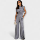 Asimetrični Set s Dramatičnim Ramena