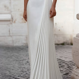 Elegantna Satenasta Haljina s Naborima i Ogrlicom