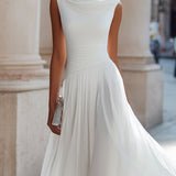 Haljina bez rukava s drapiranim dekolteom i plisiranjem midi dužine