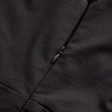 Elegantna jednostrana haljina s metalnim nabranim detaljima