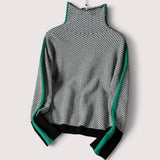 Gabriela™ | Rolka s upečatljivim kontrastnim prugama